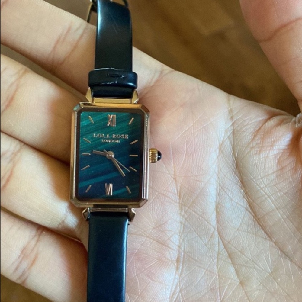 Women vintage watch
